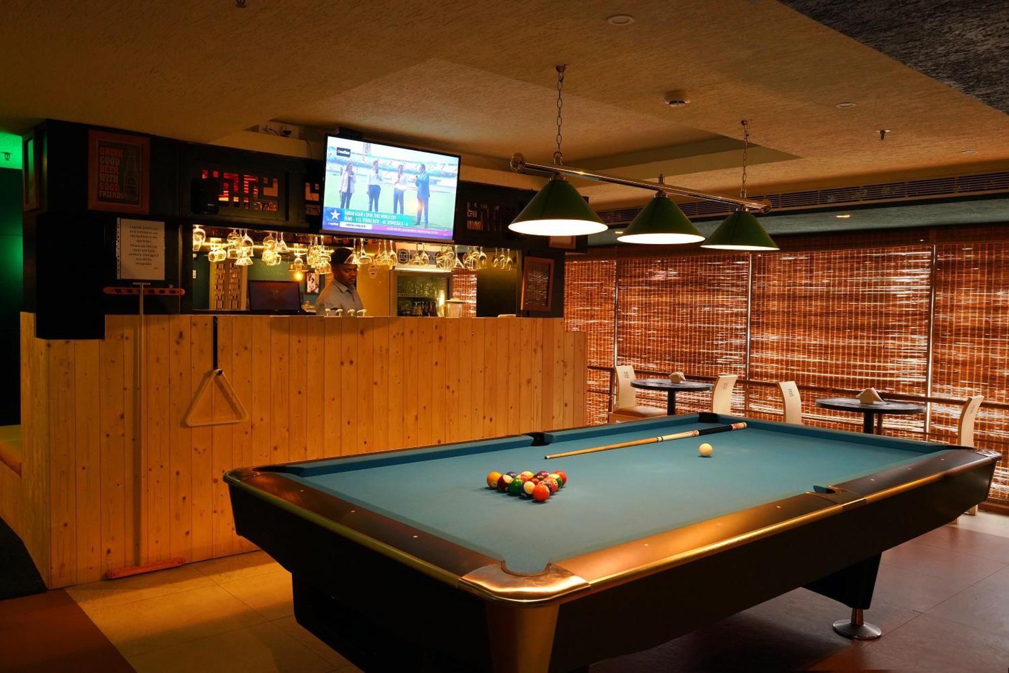 Kga Elite Continental Hotel Tiruvalla Εξωτερικό φωτογραφία