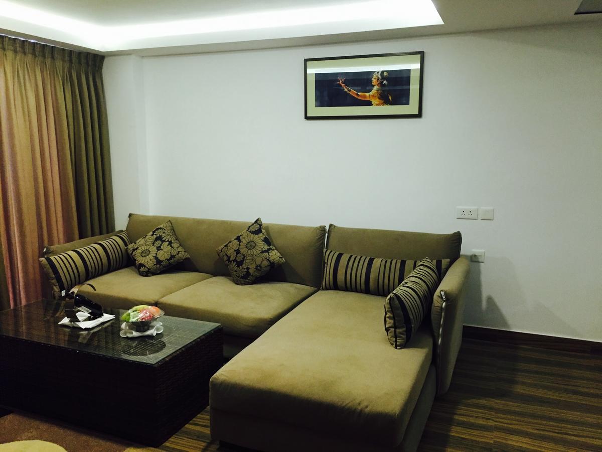 Kga Elite Continental Hotel Tiruvalla Εξωτερικό φωτογραφία