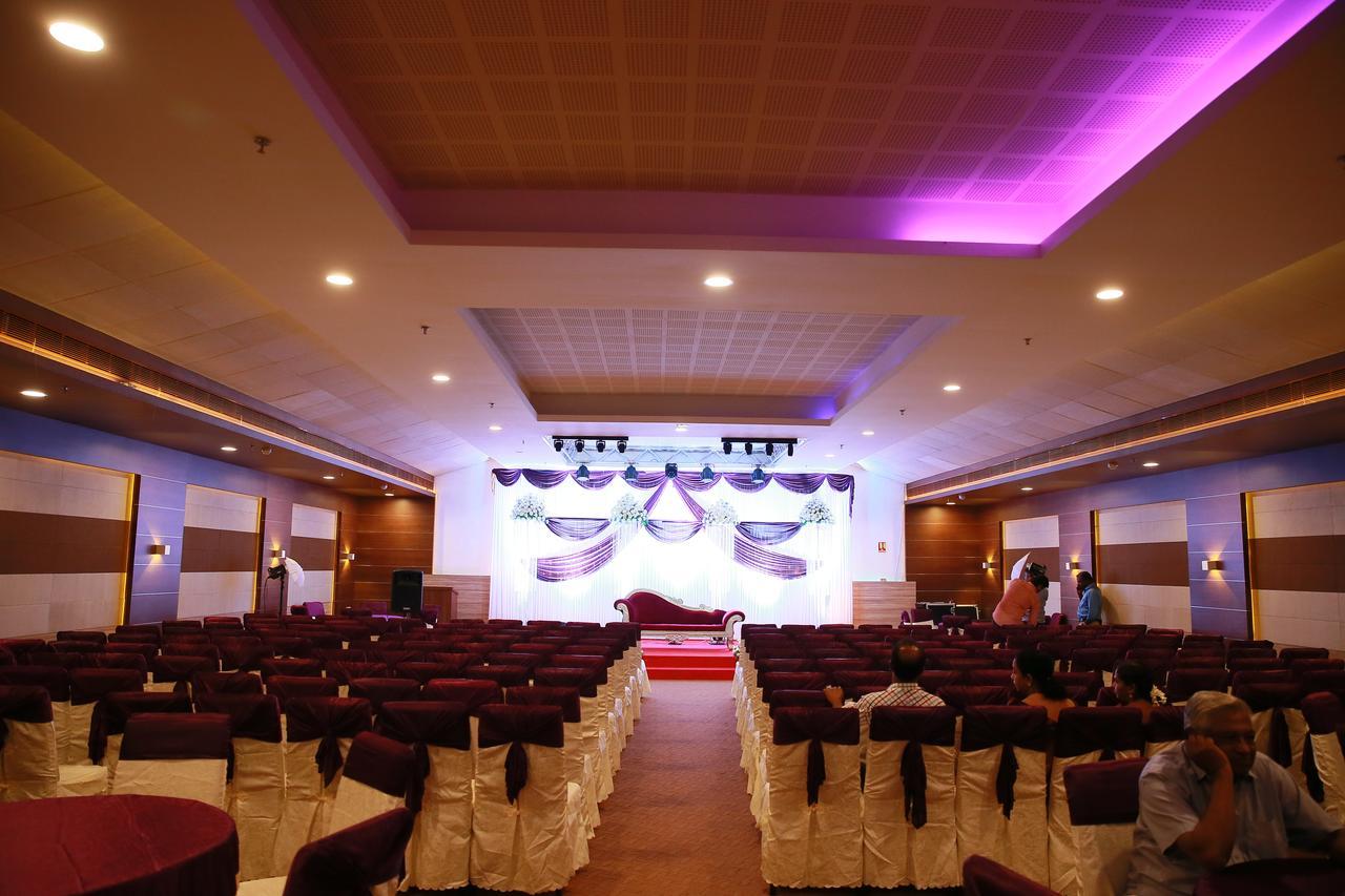 Kga Elite Continental Hotel Tiruvalla Εξωτερικό φωτογραφία