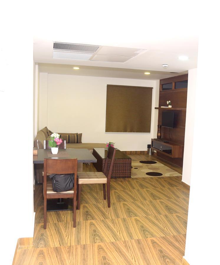 Kga Elite Continental Hotel Tiruvalla Εξωτερικό φωτογραφία
