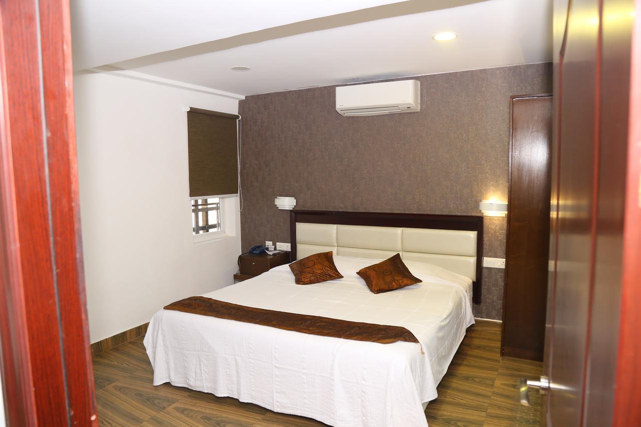 Kga Elite Continental Hotel Tiruvalla Εξωτερικό φωτογραφία