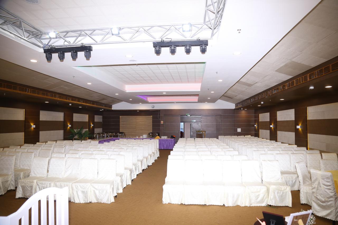 Kga Elite Continental Hotel Tiruvalla Εξωτερικό φωτογραφία