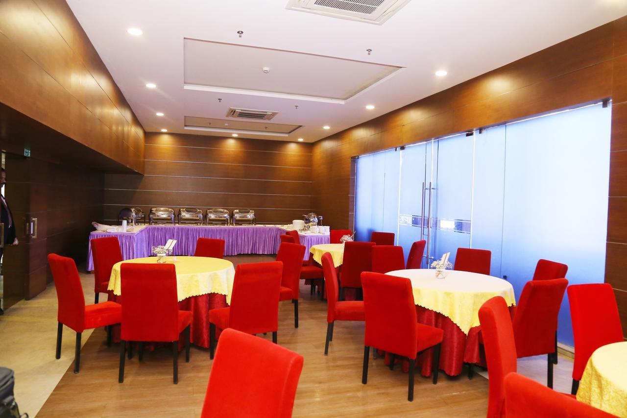 Kga Elite Continental Hotel Tiruvalla Εξωτερικό φωτογραφία
