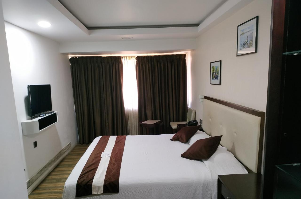 Kga Elite Continental Hotel Tiruvalla Εξωτερικό φωτογραφία